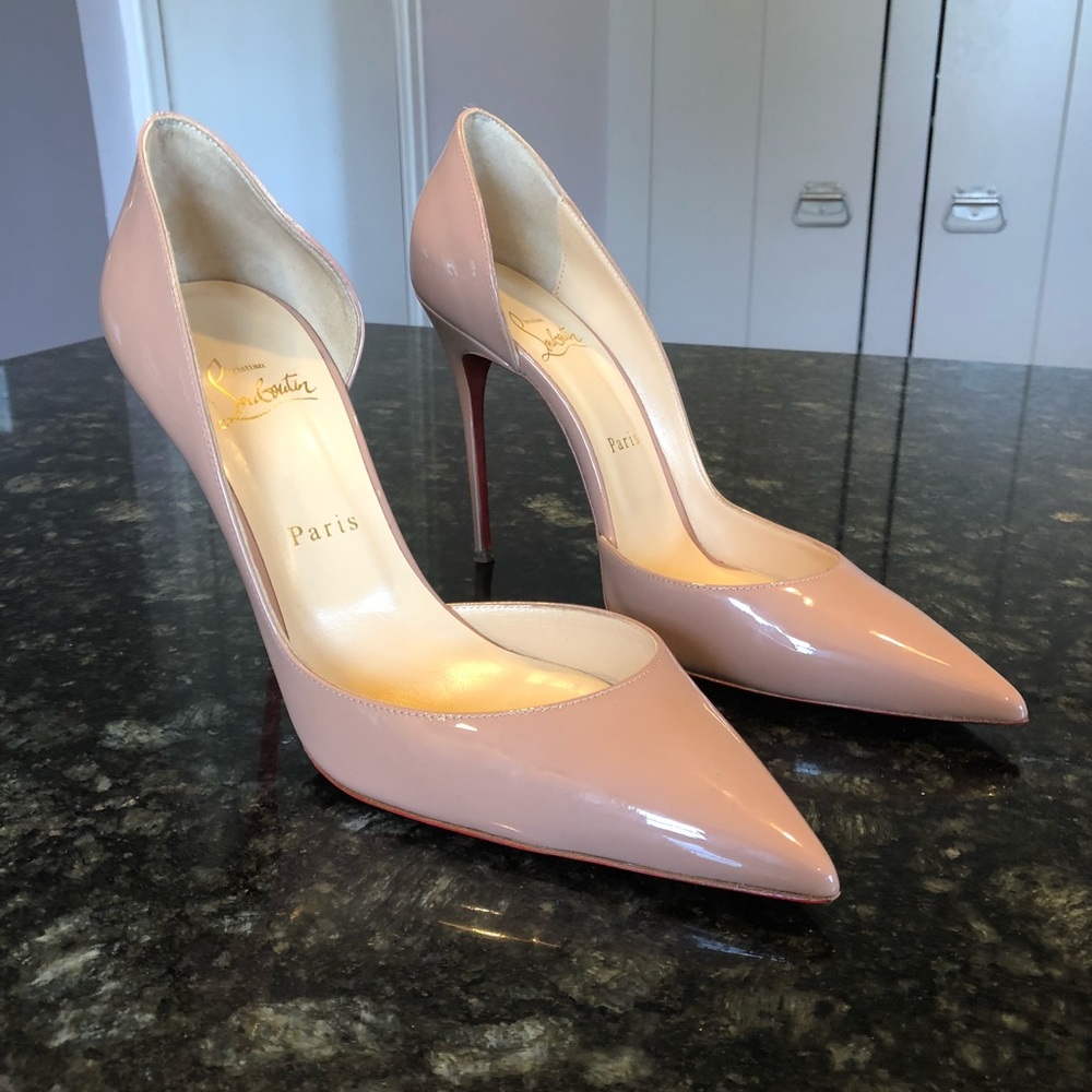 Christian Louboutin Nude Iriza size 40
